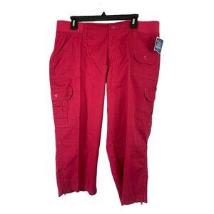 Lee Women’s Fuchsia Capris